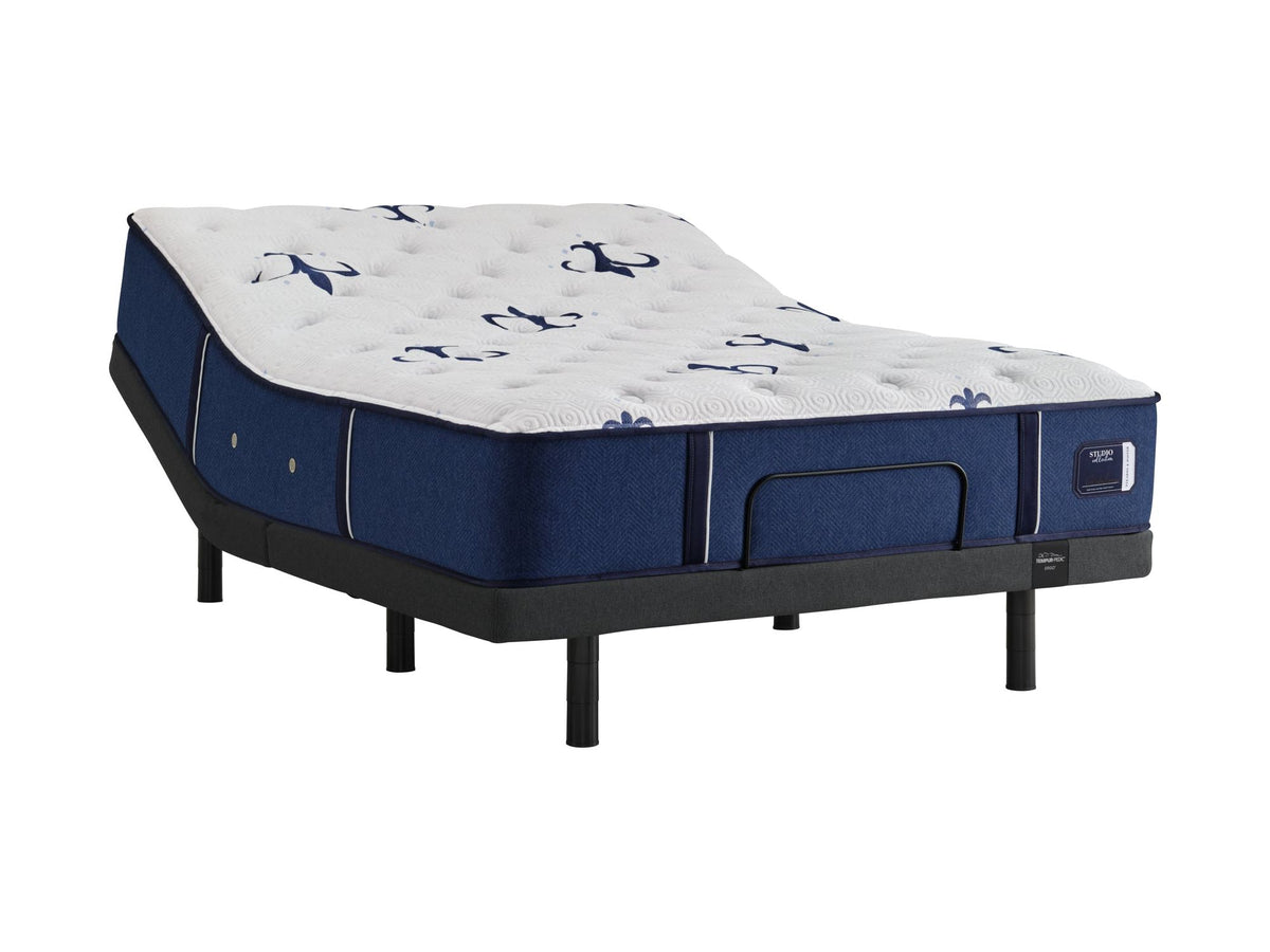 Stearns & Foster The Studio Medium Tight Top Mattress - Schleider Furniture & Mattress Company