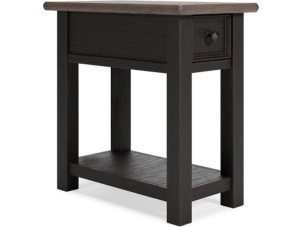 TYLER CREEK CHAIR SIDE END TABLE T736-107 - Schleider Furniture & Mattress Company