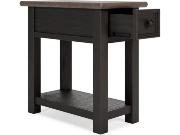 TYLER CREEK CHAIR SIDE END TABLE T736-107 - Schleider Furniture & Mattress Company