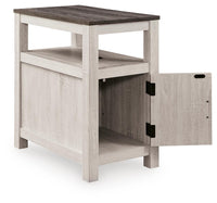 Fendenmore - Chair Side End Table