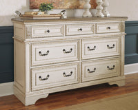Realyn - Dresser
