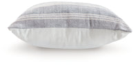 Adikus - Pillow