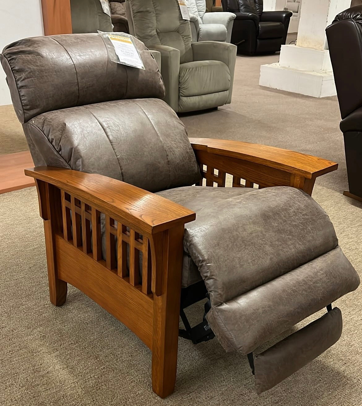 295423-RE994767 El Dorado Recliner