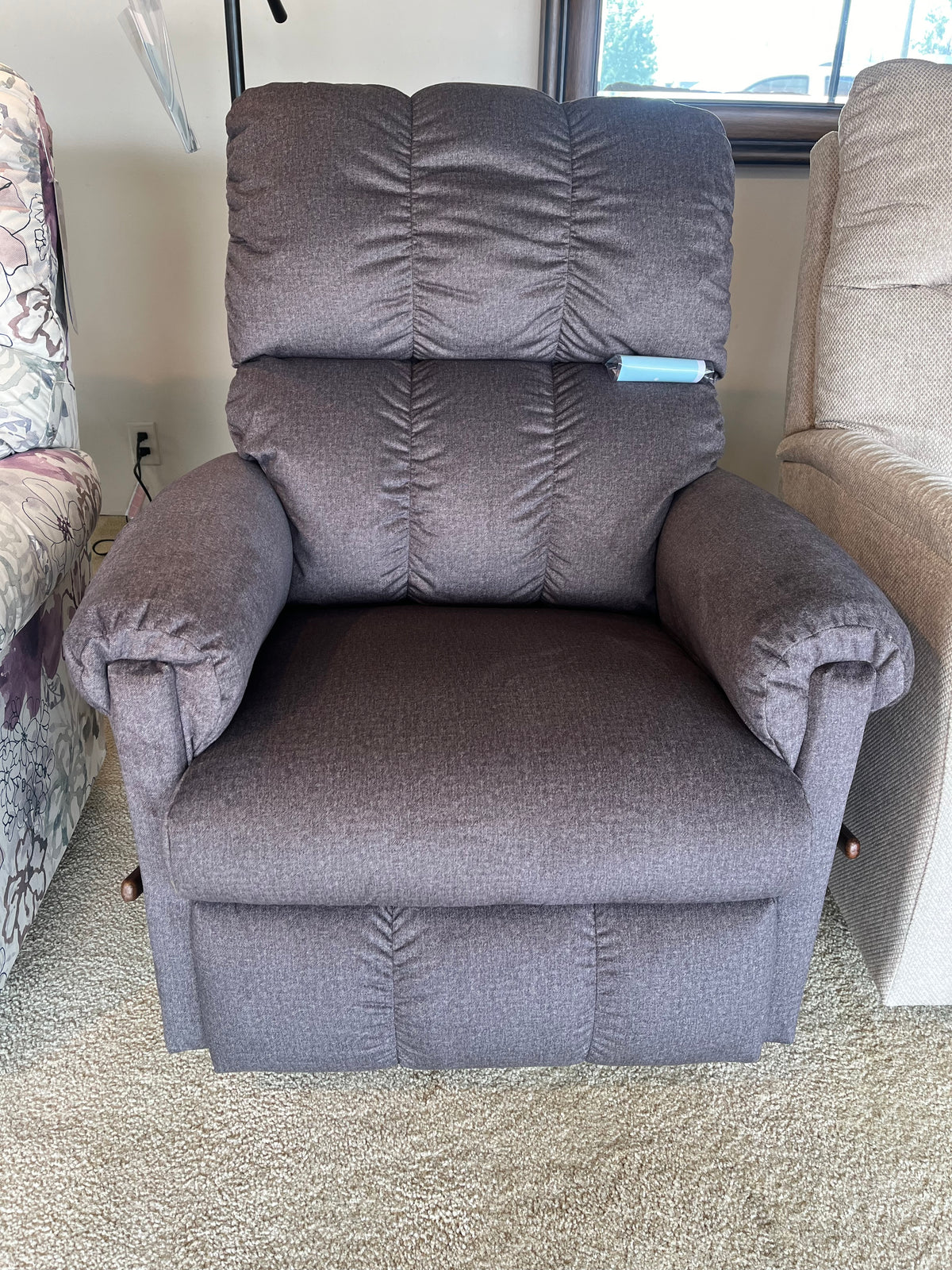 VAIL ROCKER RECLINER 010403-C191079