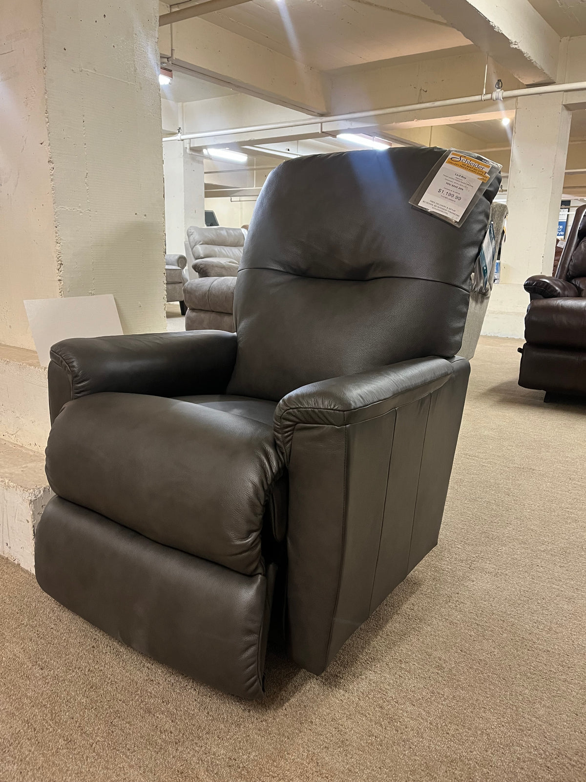 NEPTUNE POWER ROCKER RECLINER P10796-LD680979