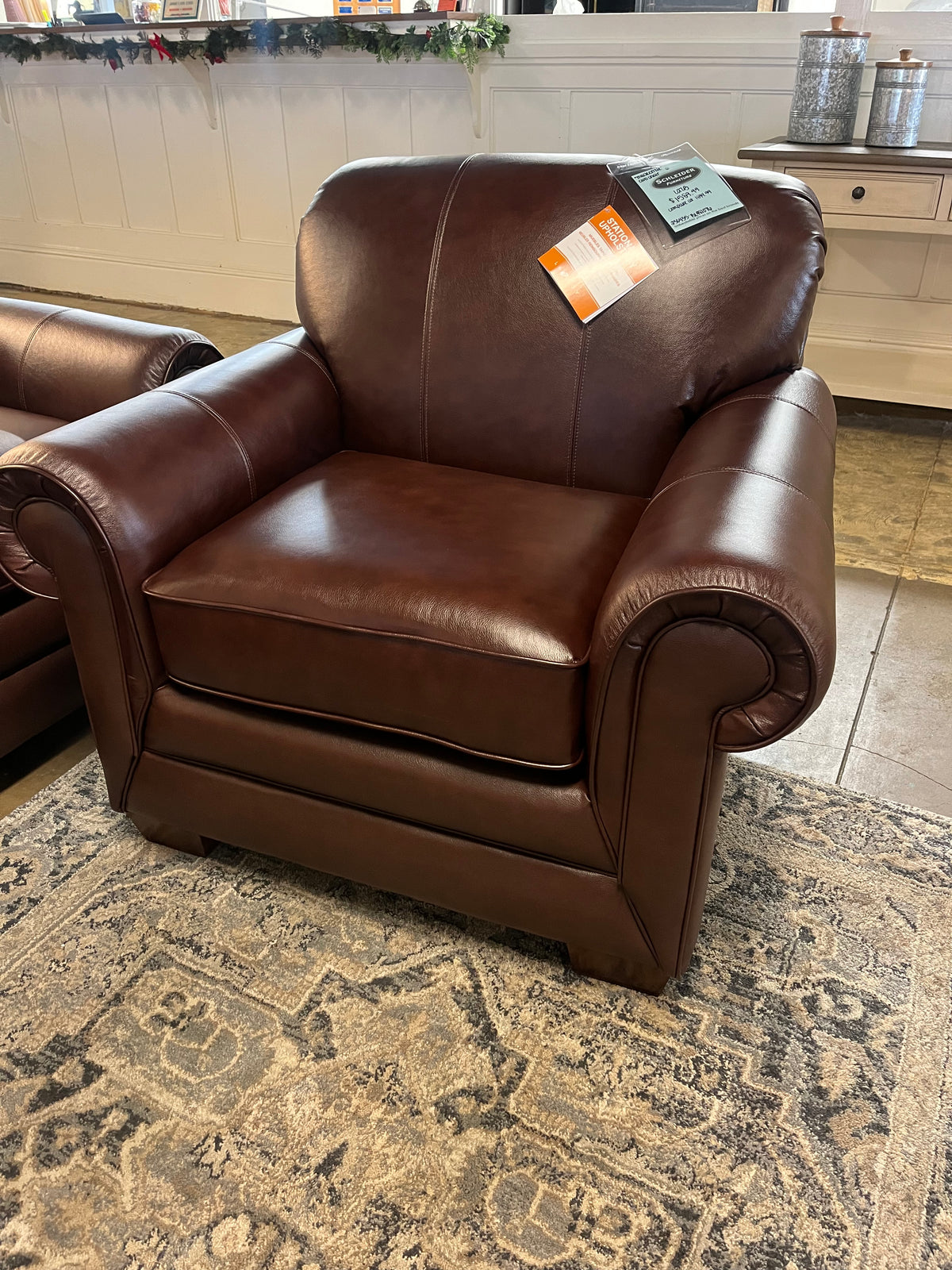 MACKENZIE LEATHER CLUB CHAIR 230435-BL981076