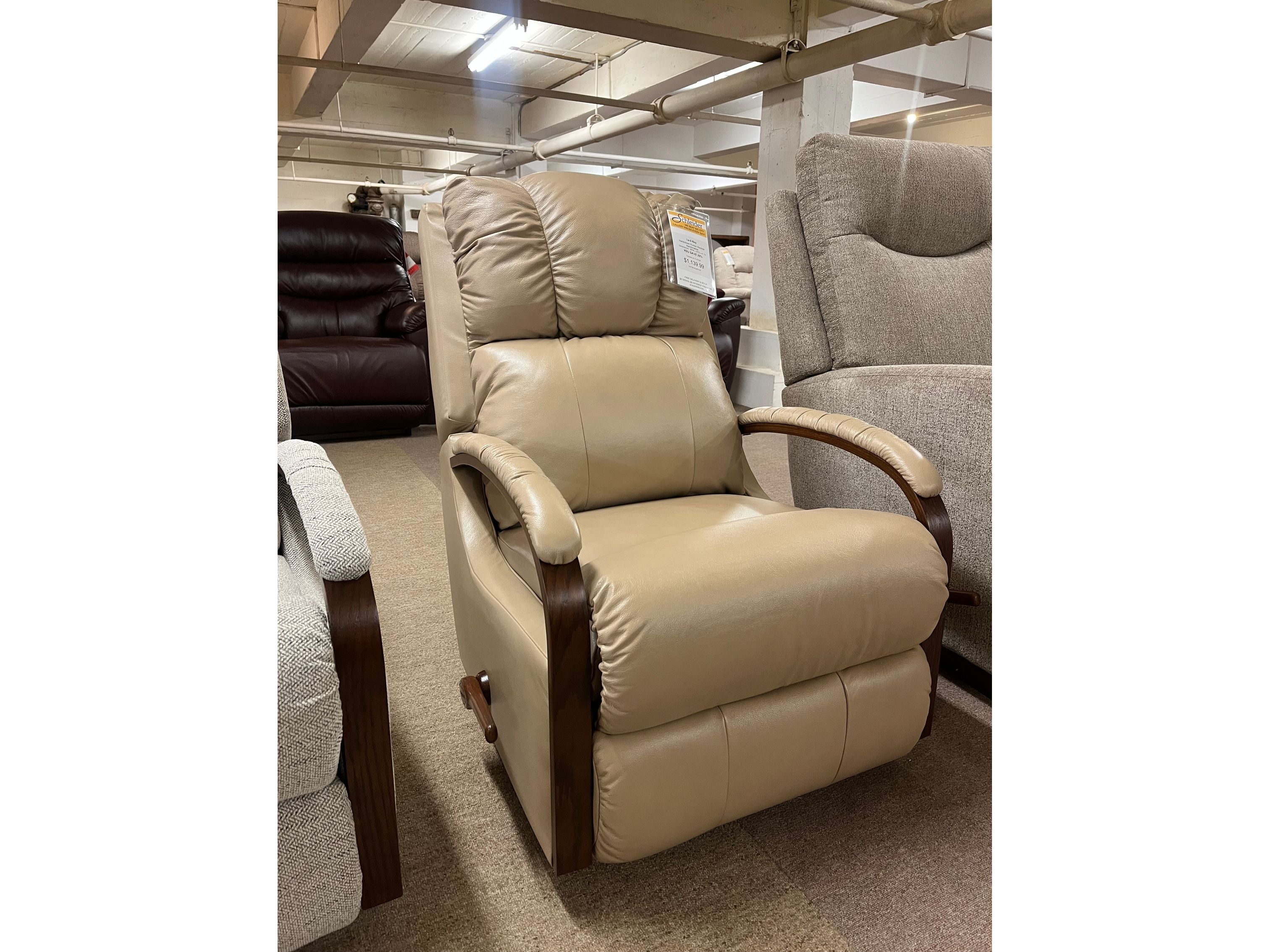 Harbortown Leather Rocking Recliner - Marshmallow 010799-BL981036