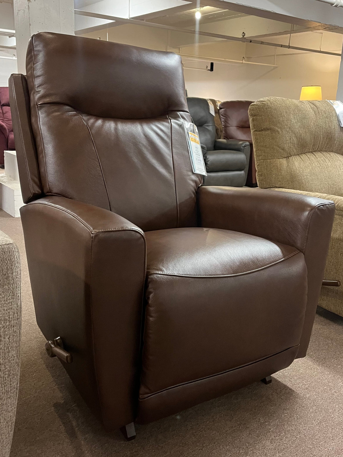 KODIE ROCKER RECLINER 010715-LB206077