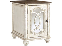 Realyn Chairside Table_Ashley Furniture_brenham.